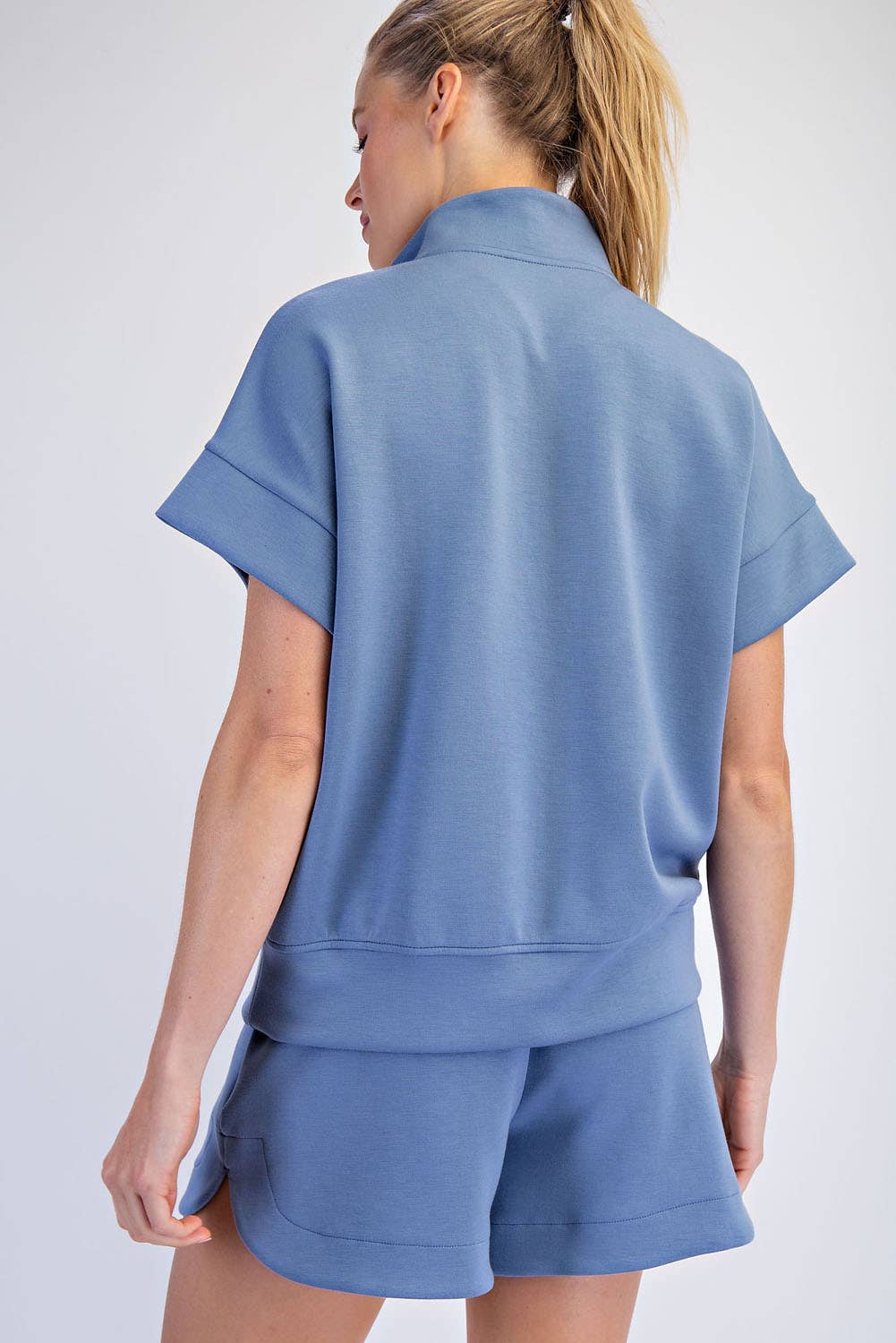MODAL SCUBA QUARTER ZIP SHORT SLEEVE TOP
