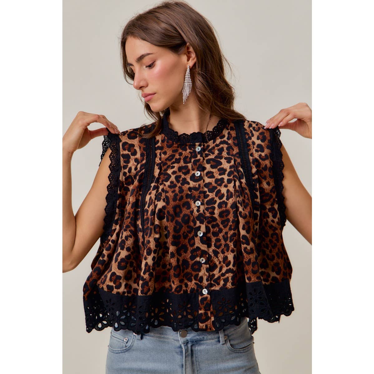 LEOPARD BUTTON UP PLEATED SLEEVELESS BLOUSE TOP