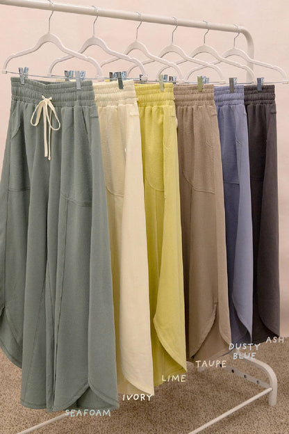 FRENCH TERRY OUT SEAM DETAIL TULIP HEM PANTS