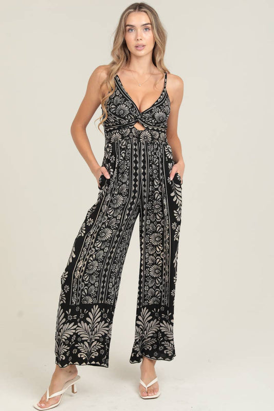 B5A42-A958 V NECK TWIST FRONT CUT OUT JUMPSUIT
