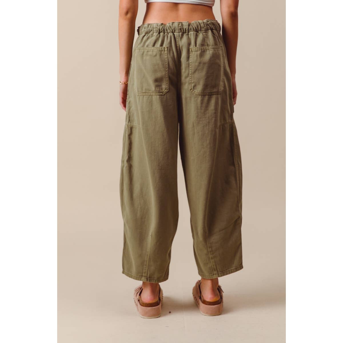 MID RISE WIDE LEG PANTS  WITH POCKETS