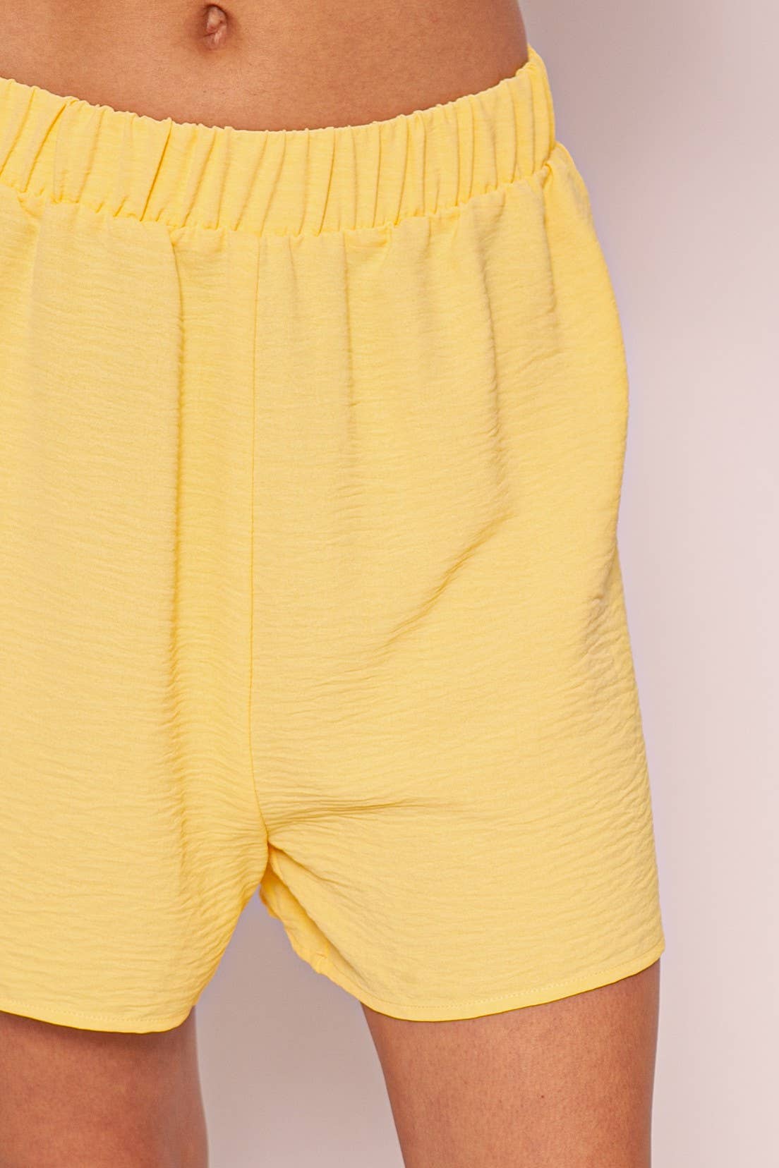 Summer Elastic Waist Airflow Shorts 6