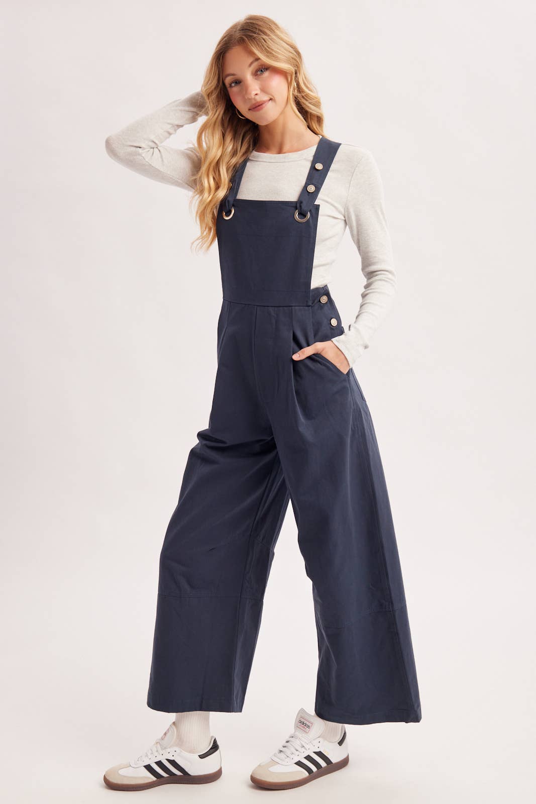 WIDE-LEG OVERALLS JUMPSUIT