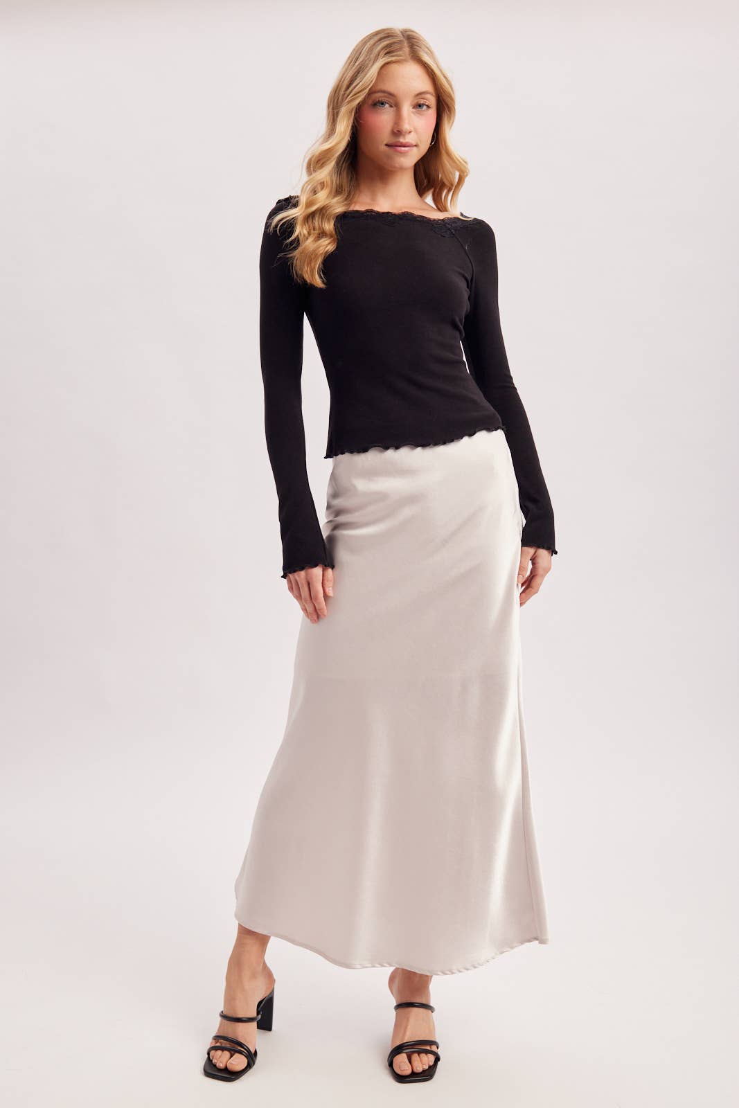 LACE TRIM SQUARE & BOAT NECK 2-WAY KNIT TOP