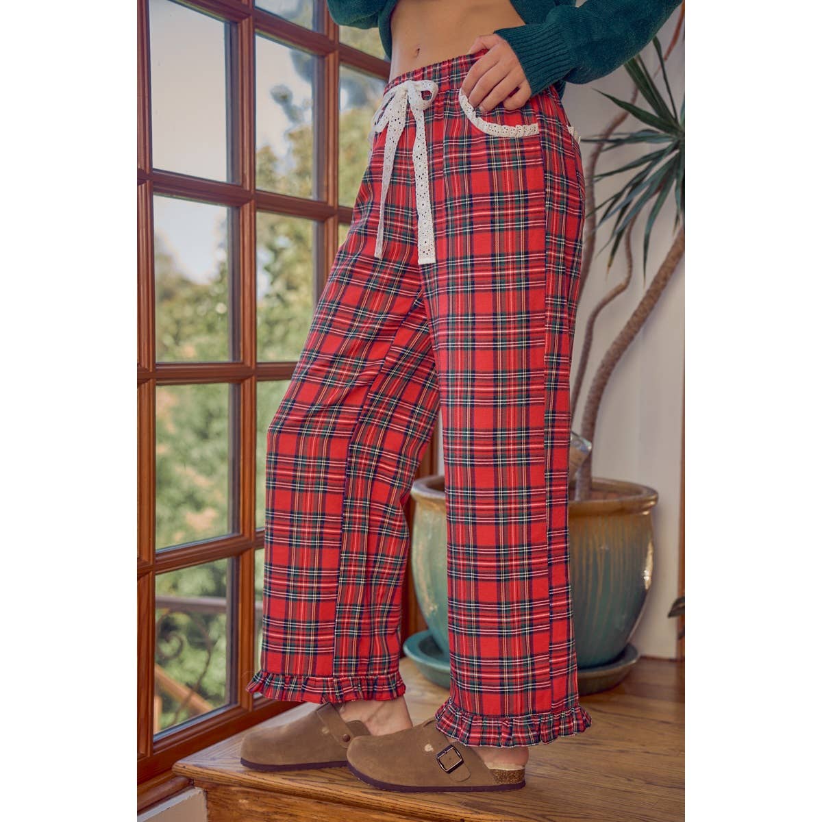 RUFFLED BOTTOM DETAIL CHRISTMAS PLAID CHECK LACE TRIM PANTS