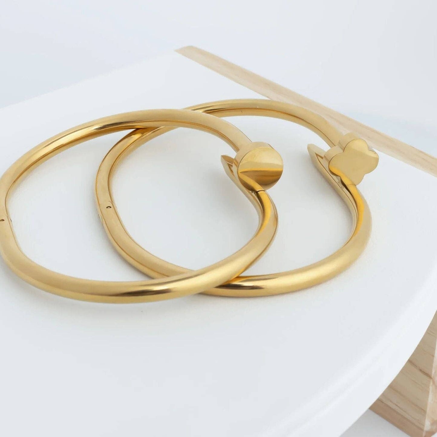18K Gold PVD Stainless Steel Nail Bangle