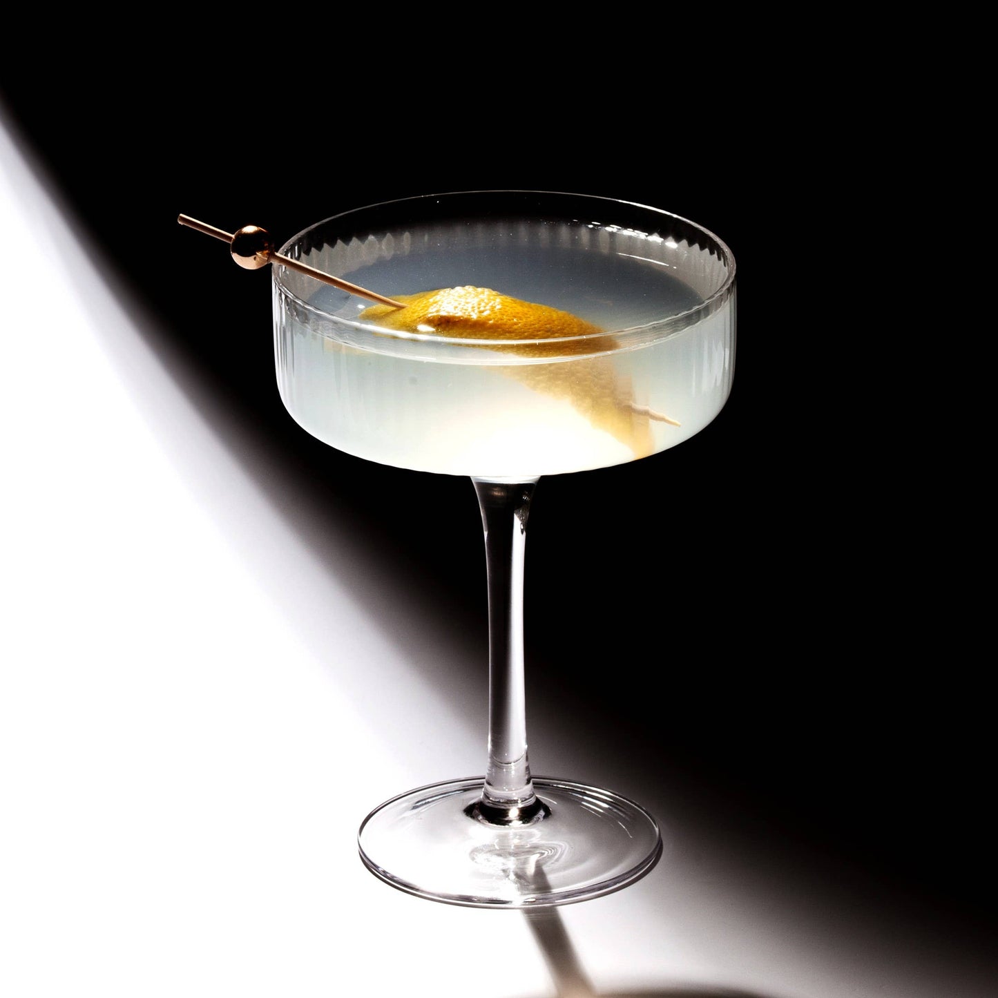 Clear Ribbed Martini Coupe Glass - 9.5oz (1pc) 6