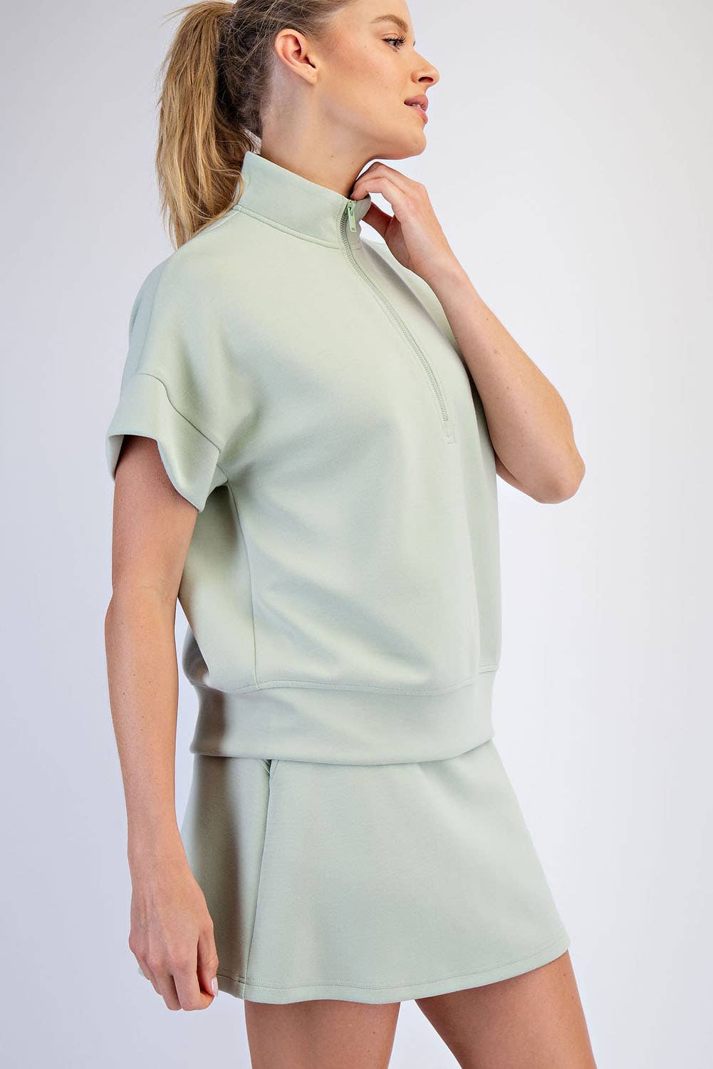 MODAL SCUBA QUARTER ZIP SHORT SLEEVE TOP