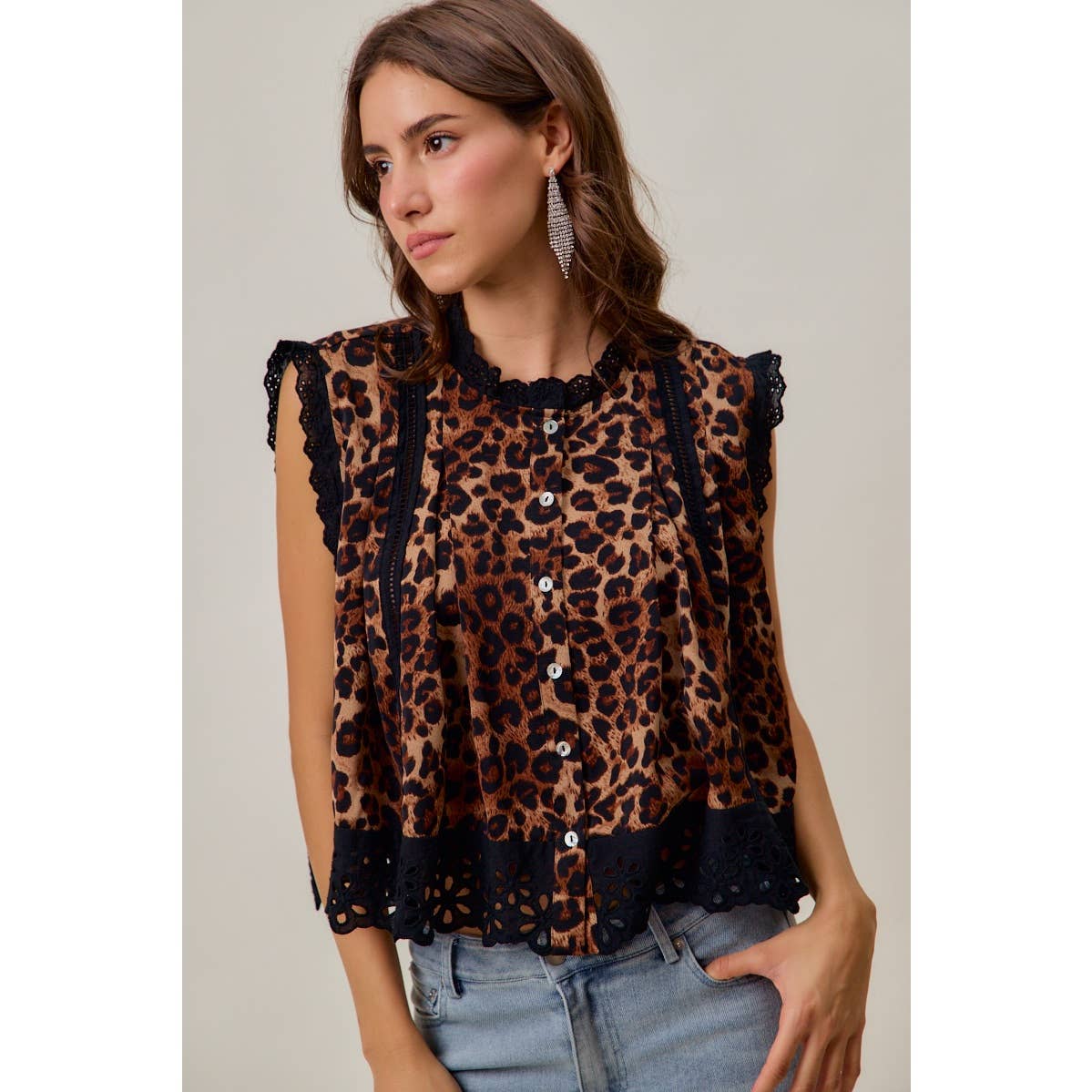 LEOPARD BUTTON UP PLEATED SLEEVELESS BLOUSE TOP