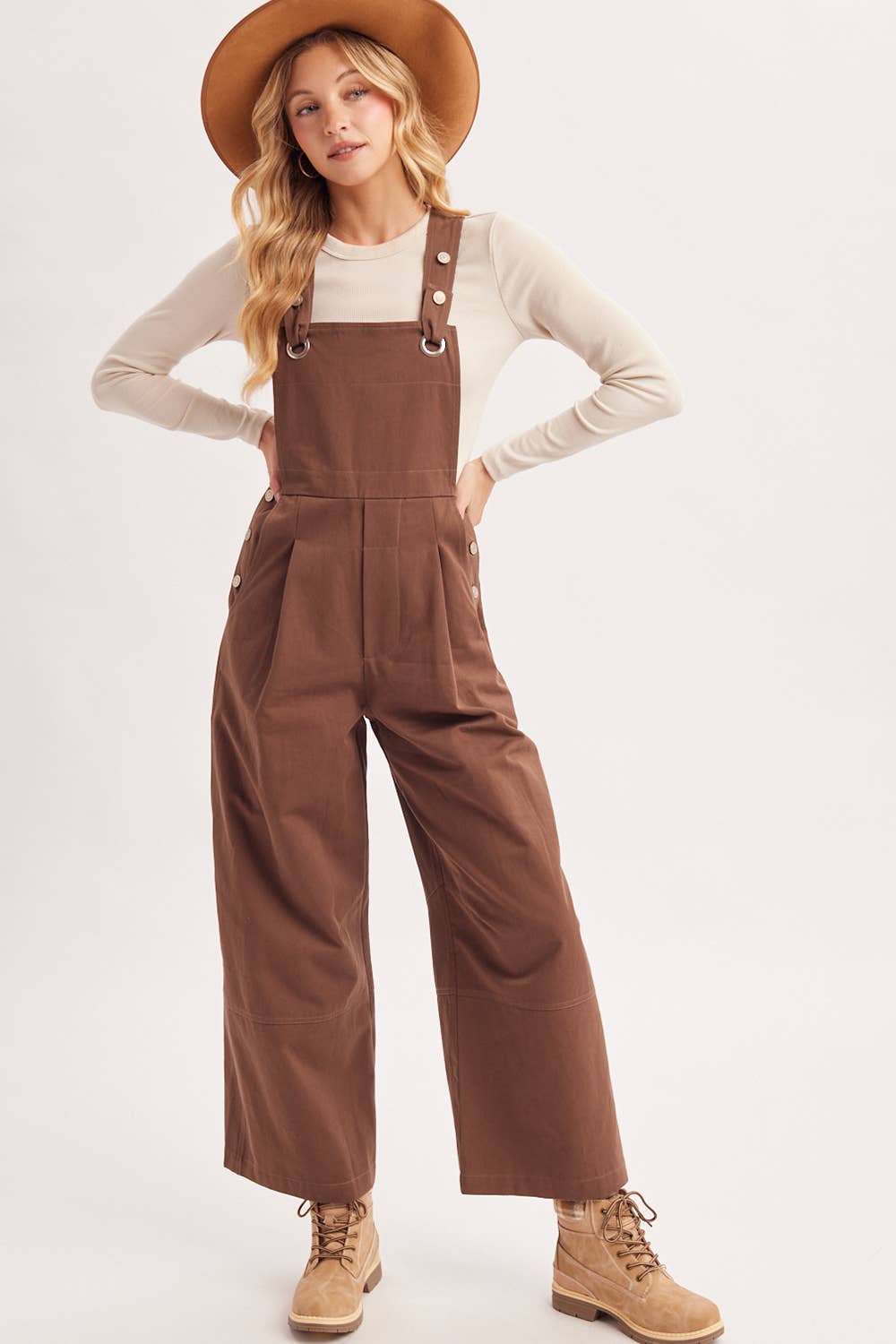 WIDE-LEG OVERALLS JUMPSUIT