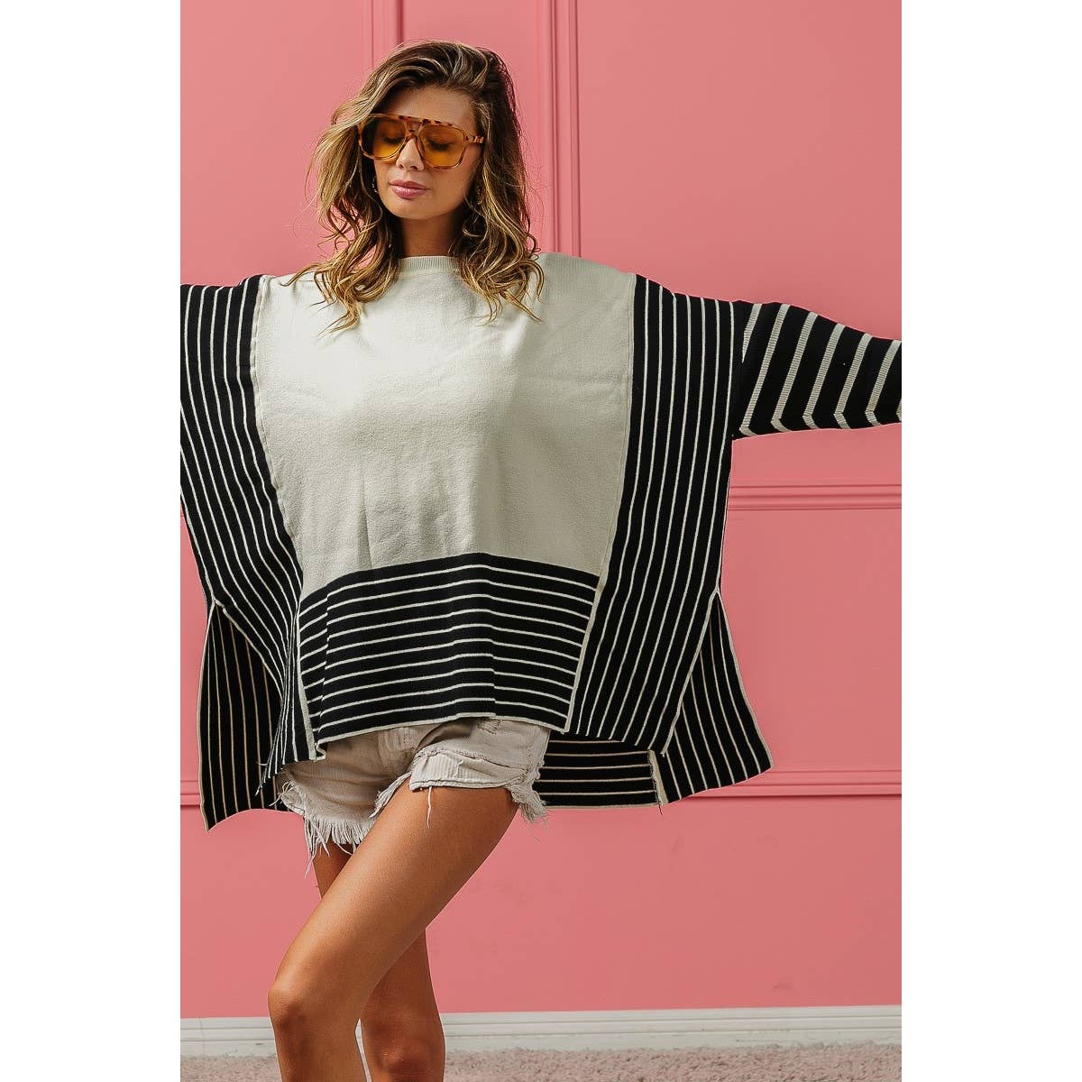 MIXED STRIPE SIDE SLIT SWEATER