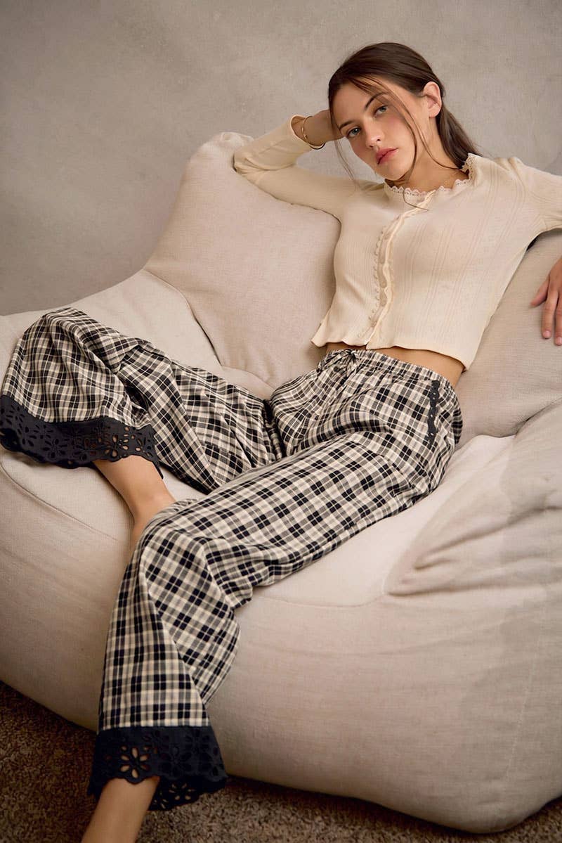 PLAID CHECK WIDE LEG PULL ON WIDE LEG PANTS WITH LACE