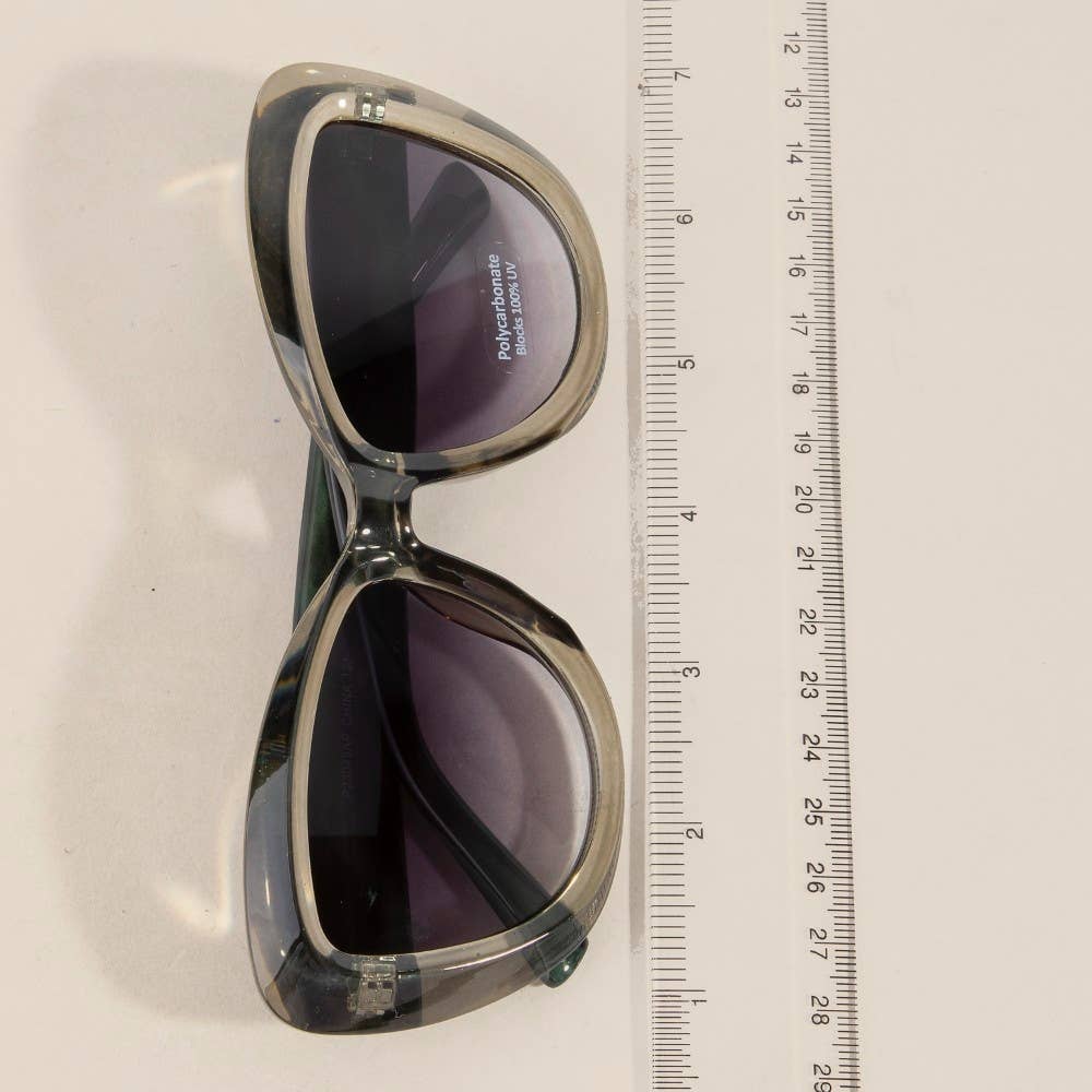 Large Cat Eye Sunglasses Set