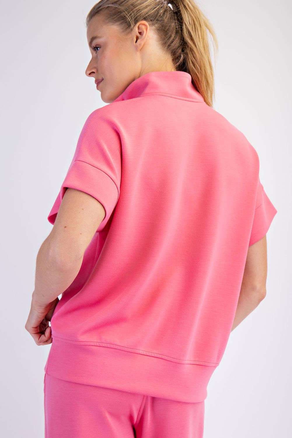 MODAL SCUBA QUARTER ZIP SHORT SLEEVE TOP