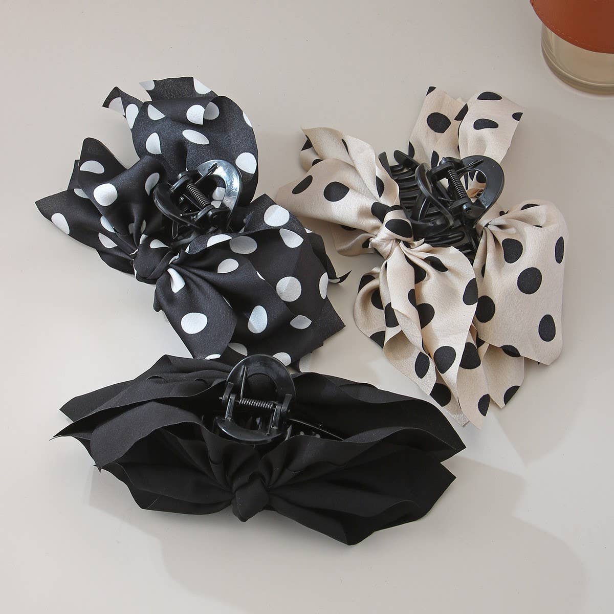 POLKA DOT BOHO VINTAGE HAIR CLAW CLIPS | 40H1021