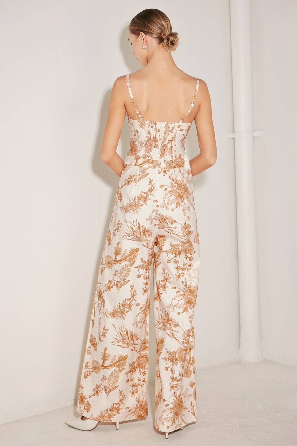 A printed woven jumpsuit - FP1472