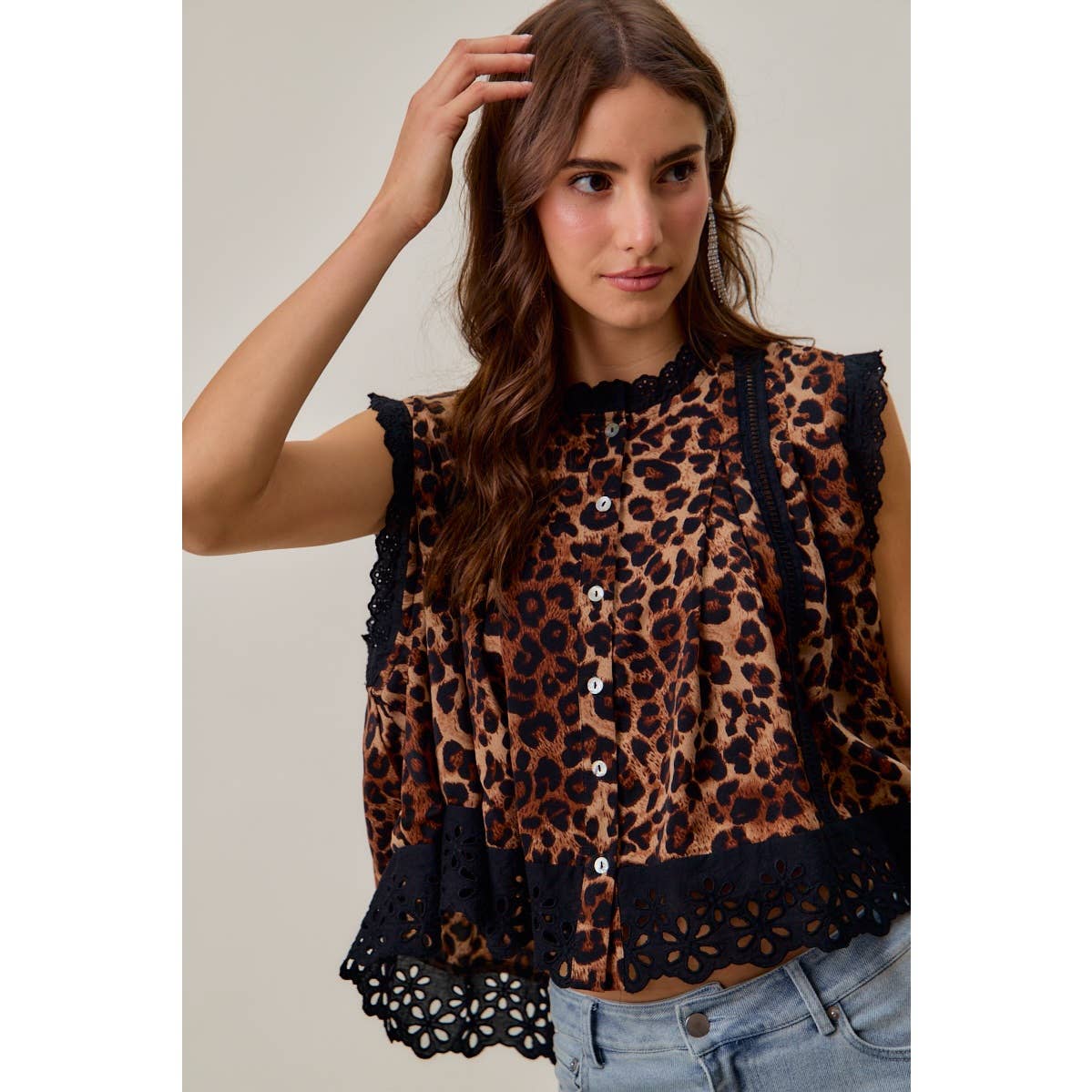 LEOPARD BUTTON UP PLEATED SLEEVELESS BLOUSE TOP