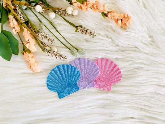 Seashell embroidered hat patch