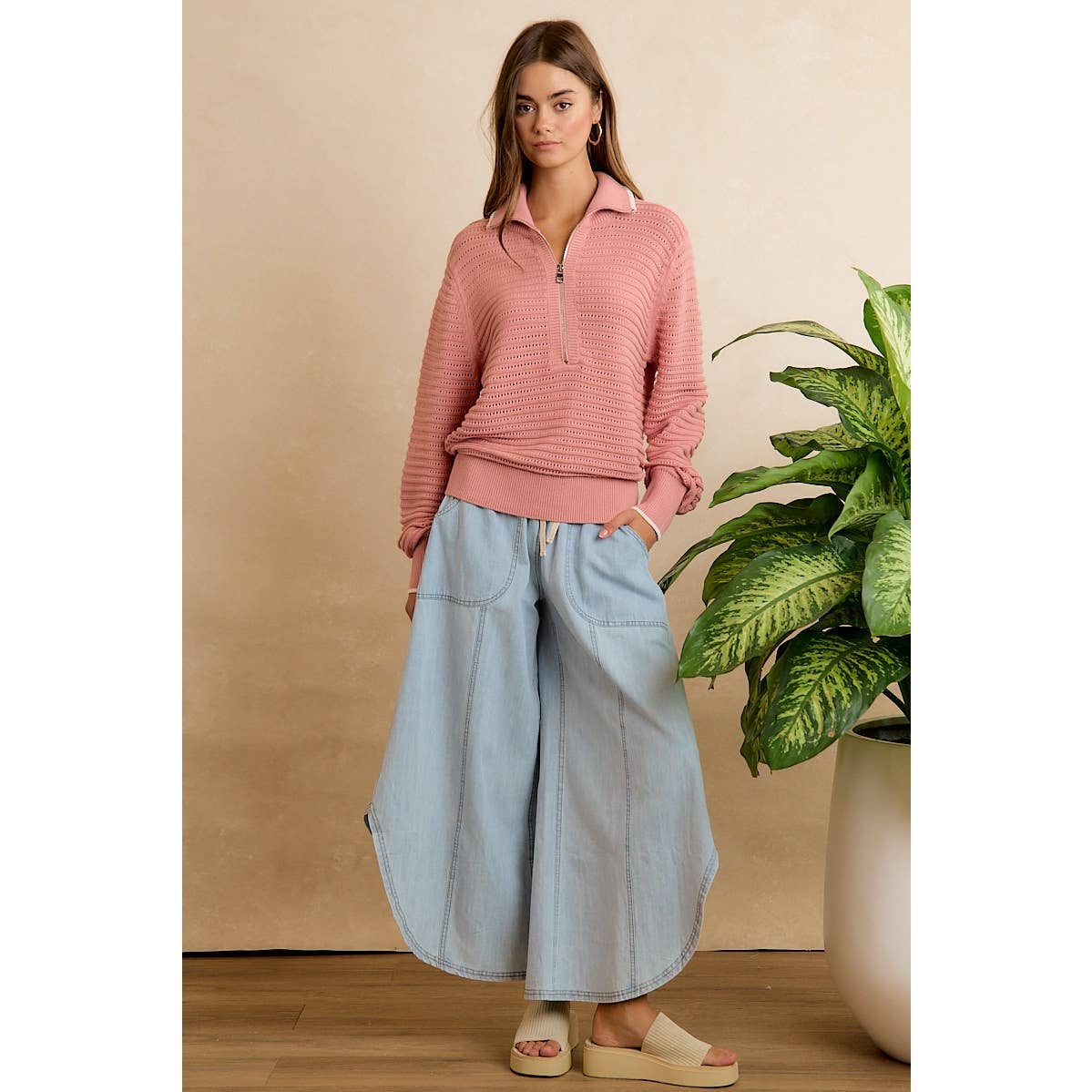 WASHED DENIM TULIP HEM PANTS WITH POCKETS