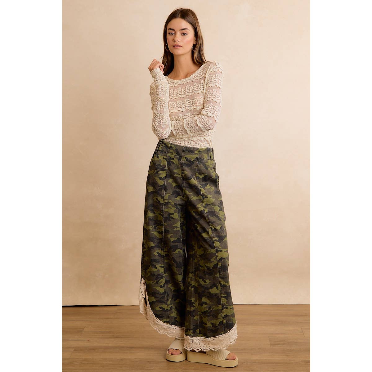 CAMO PRINT LACE HEM FULL LENGTH WIDE LEG PANTS