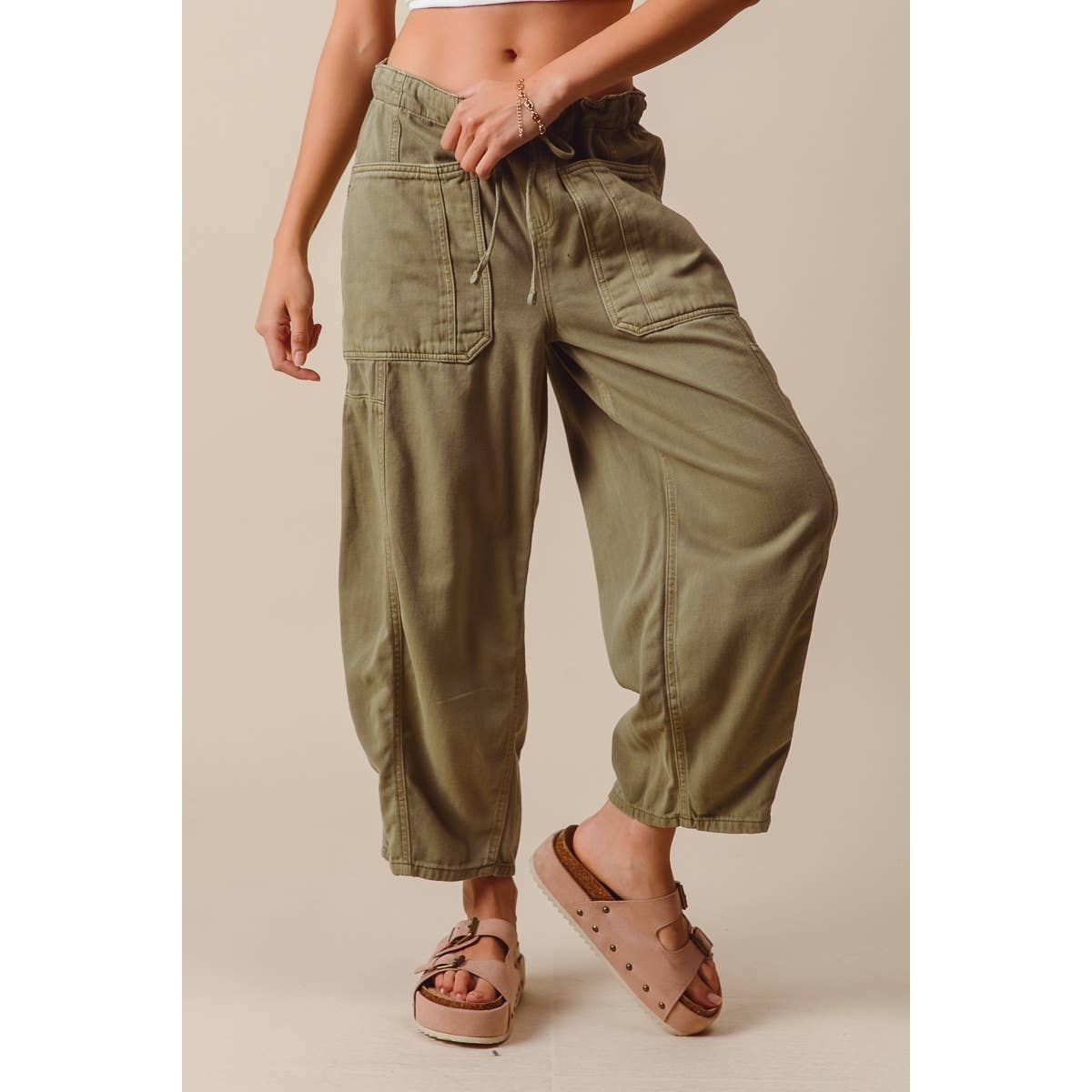 MID RISE WIDE LEG PANTS  WITH POCKETS