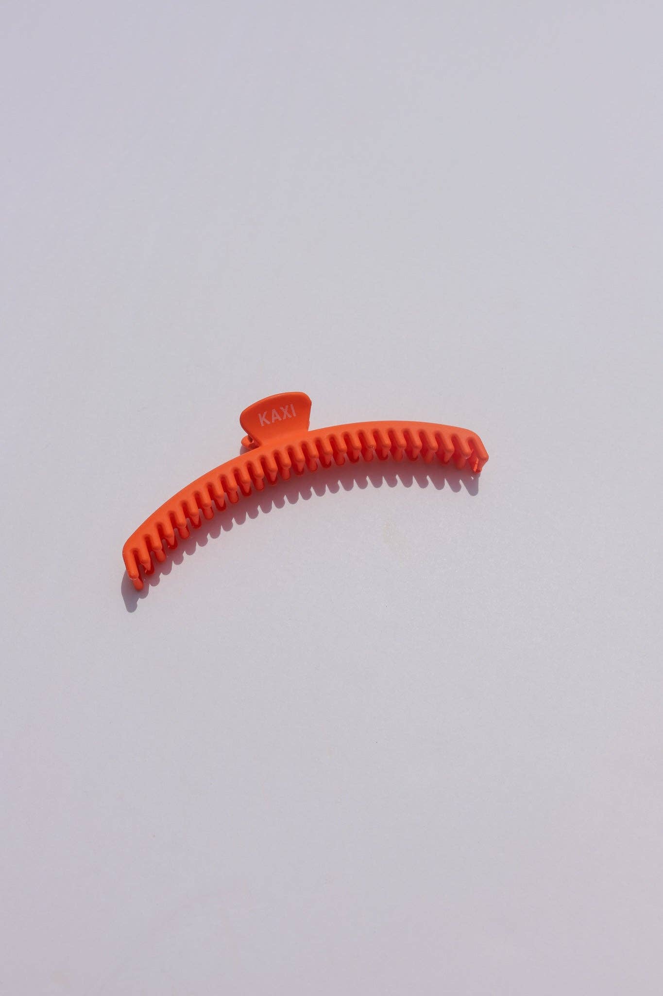 Midi Hold Everything Claw – Matte Finish