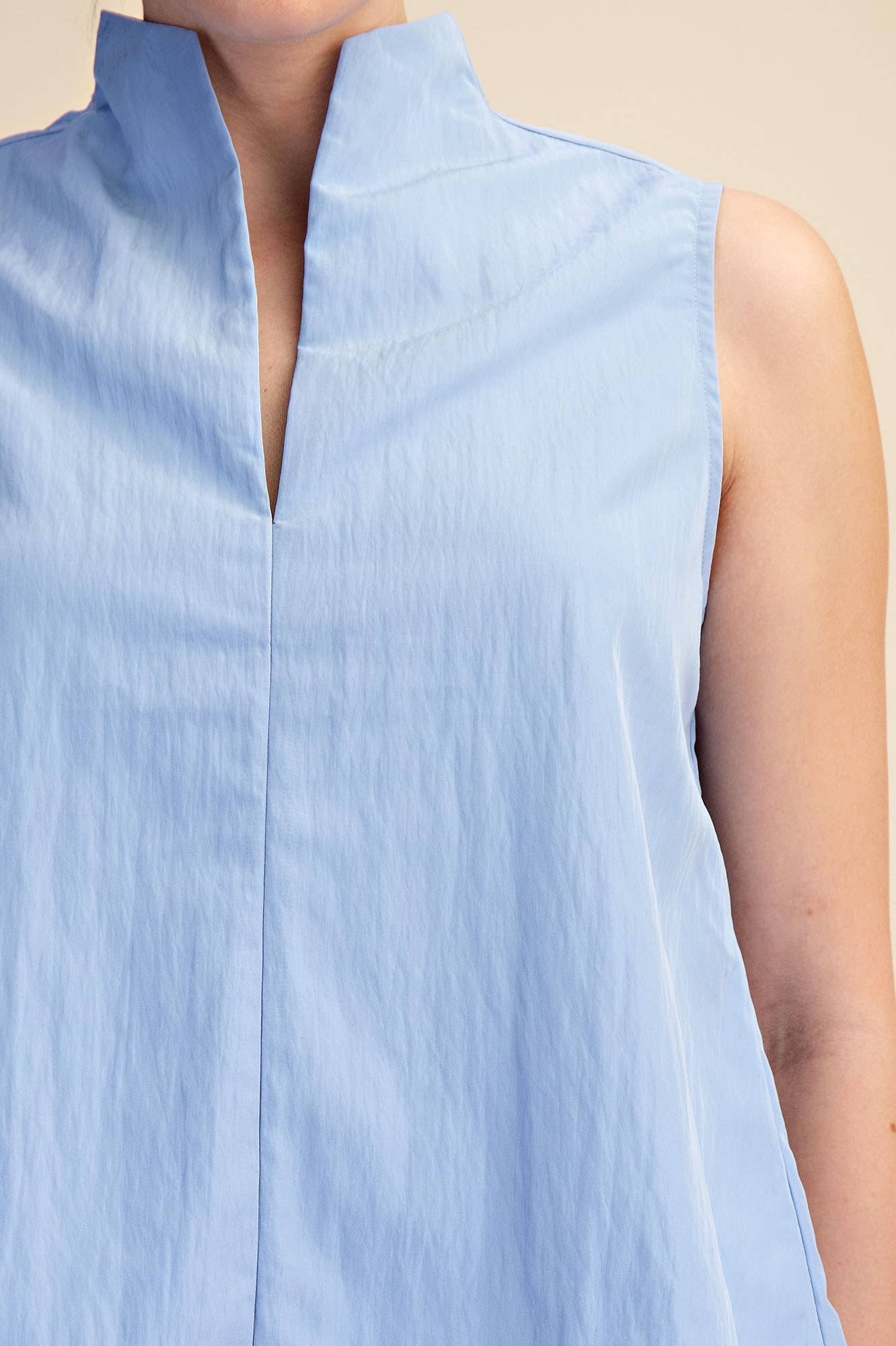 Stand Collar Slit V-Neck Sleeveless Top