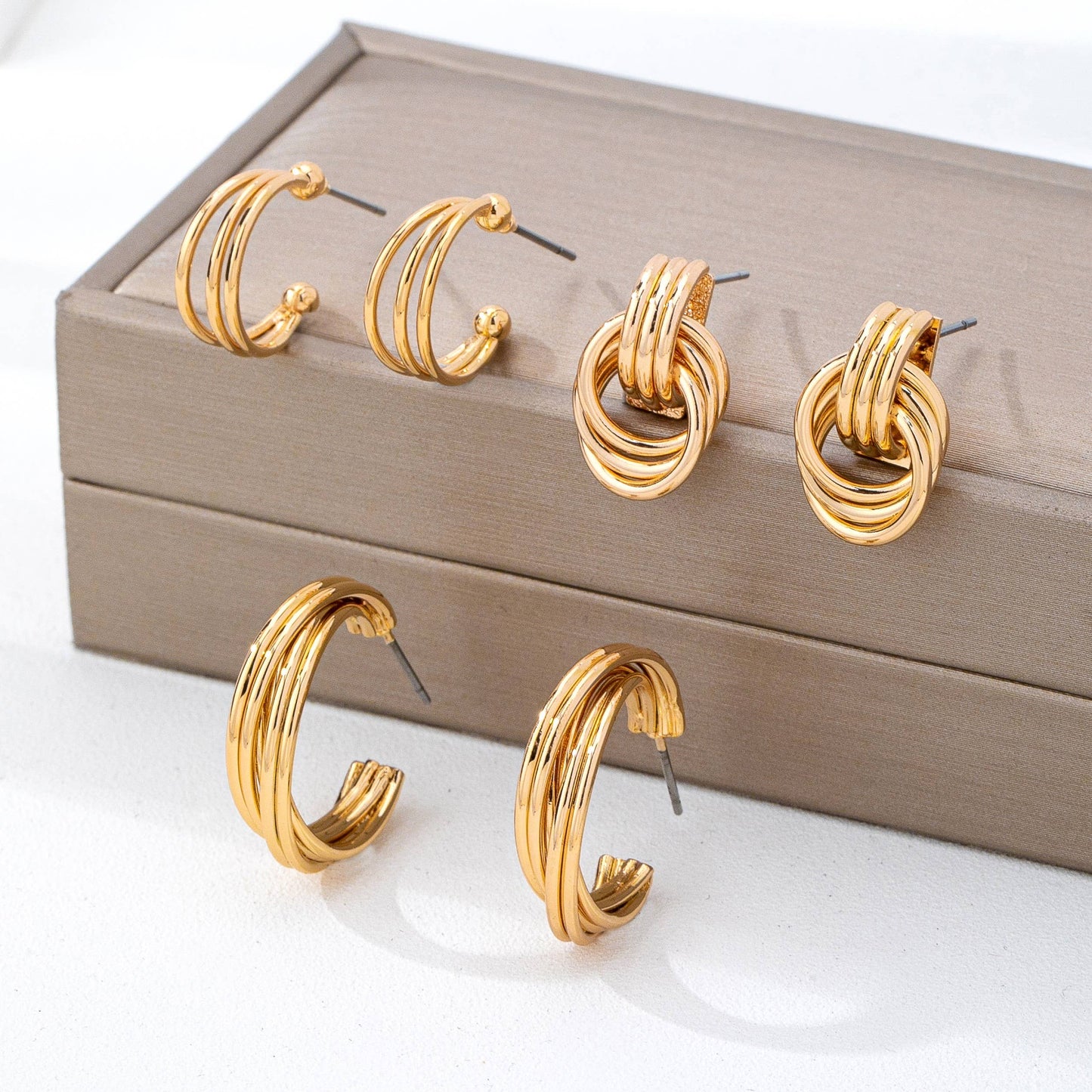 Curated Multi-Line Hoop Earring Set | 80E62143